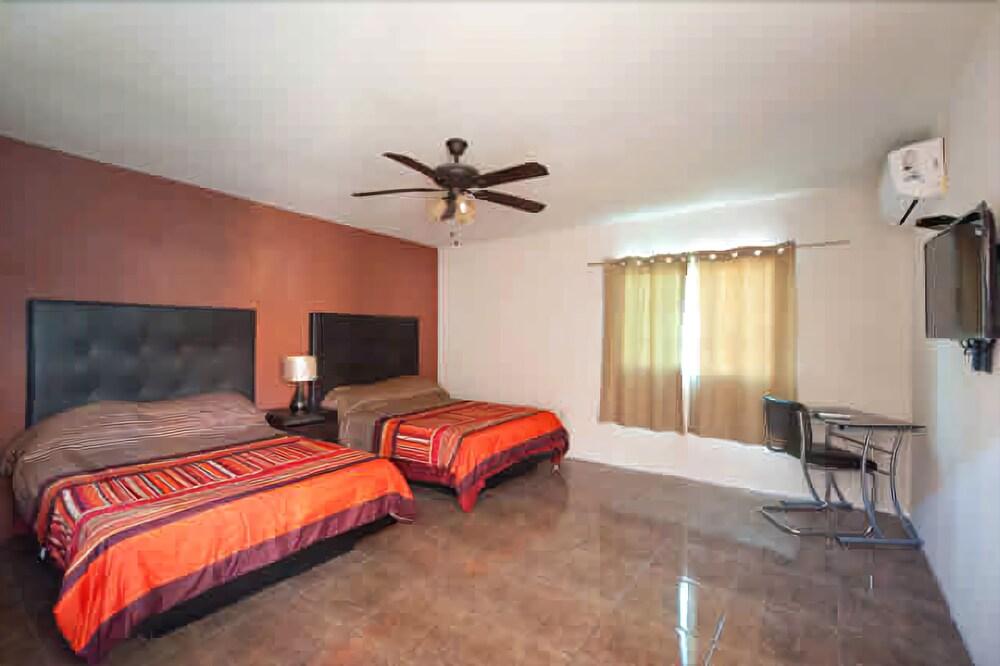 Econosuites Monterrey Exterior photo