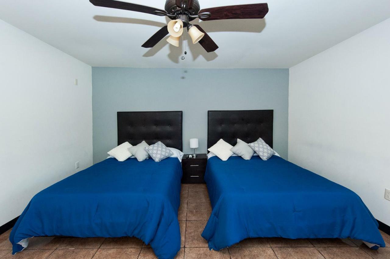 Econosuites Monterrey Exterior photo